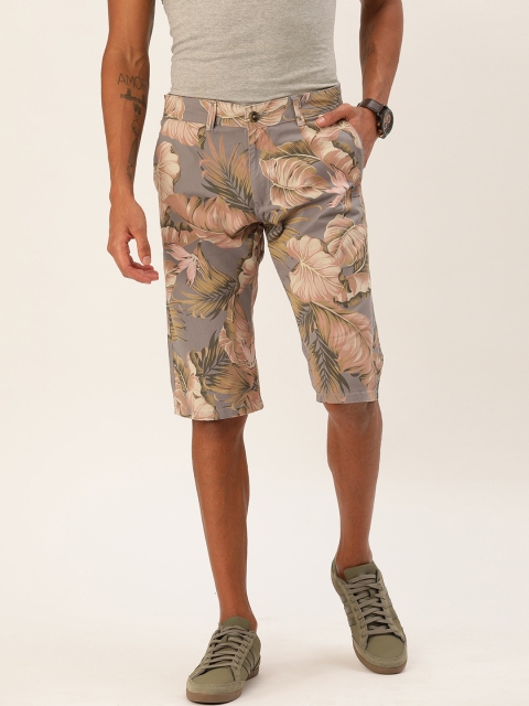 

Sports52 wear Men Grey & Pink Printed Tailored Fit Chino Shorts