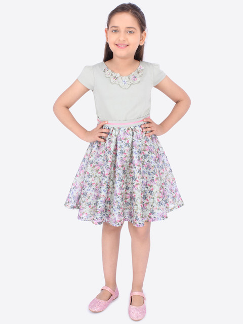 

CUTECUMBER Girls Green Printed Fit and Flare Dress