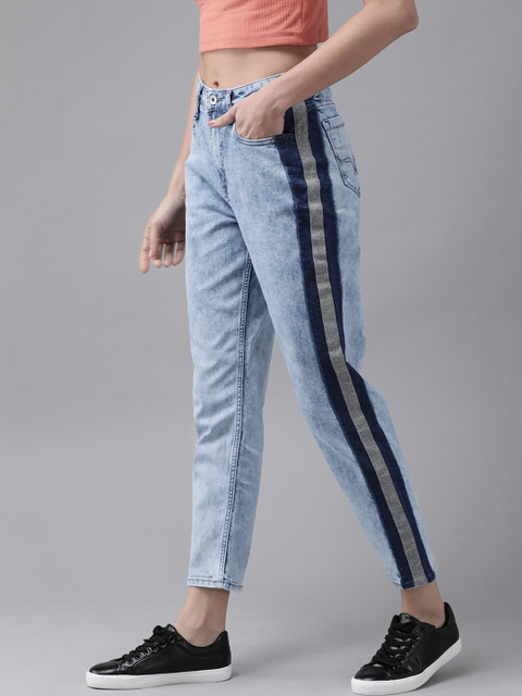

Roadster Women Blue Regular Fit Mid-Rise Clean Look Stretchable Jeans with Side Stripe