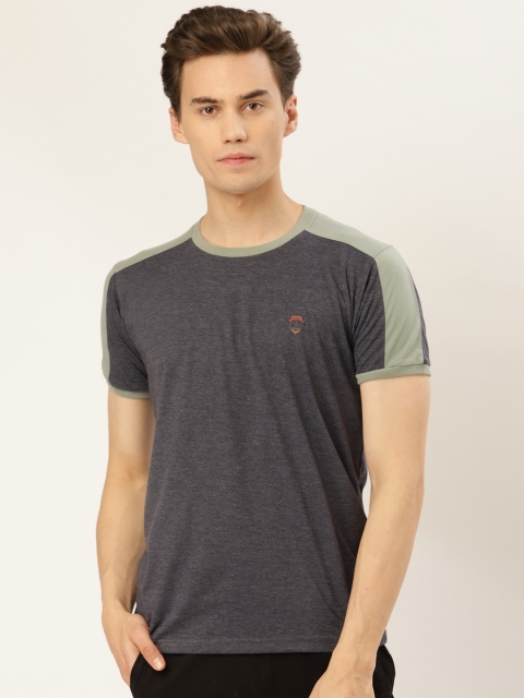 

GHPC Men Navy Blue Solid Slim Fit Round Neck T-shirt