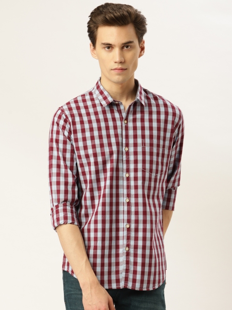 

GHPC Men Maroon & Blue Slim Fit Checked Casual Shirt