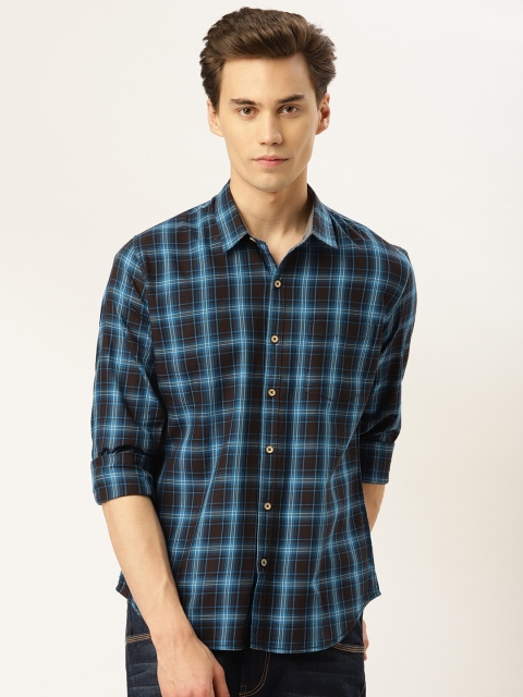 

GHPC Men Black & Blue Comfort Slim Fit Checked Casual Shirt