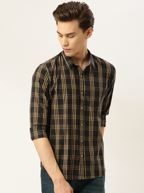 

GHPC Men Navy Blue & Beige Slim Fit Checked Casual Shirt