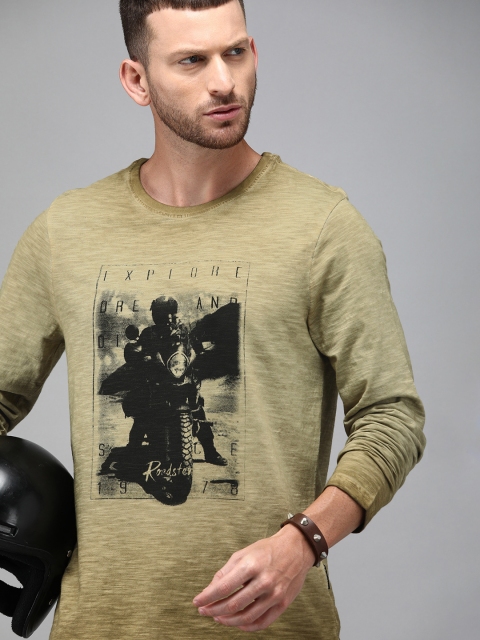 

Roadster Men Beige Graphic Printed Round Neck T-shirt