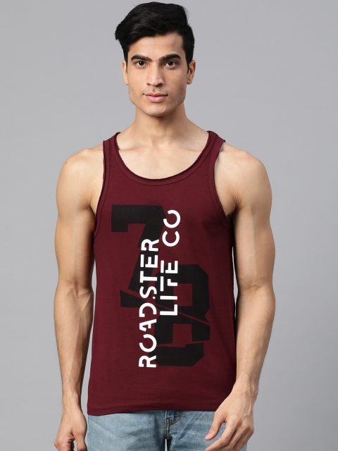 

Roadster Men Maroon Printed Round Neck T-shirt