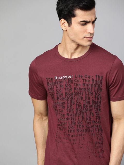 

Roadster Men Burgundy Black Printed Round Neck Pure Cotton T-shirt