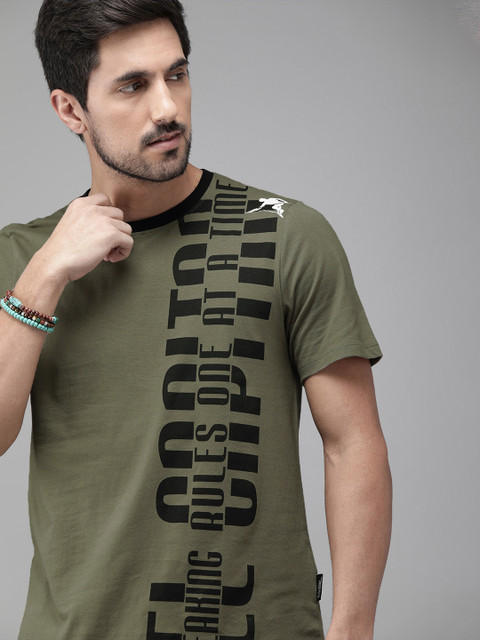 

Roadster Men Green Printed Round Neck T-shirt