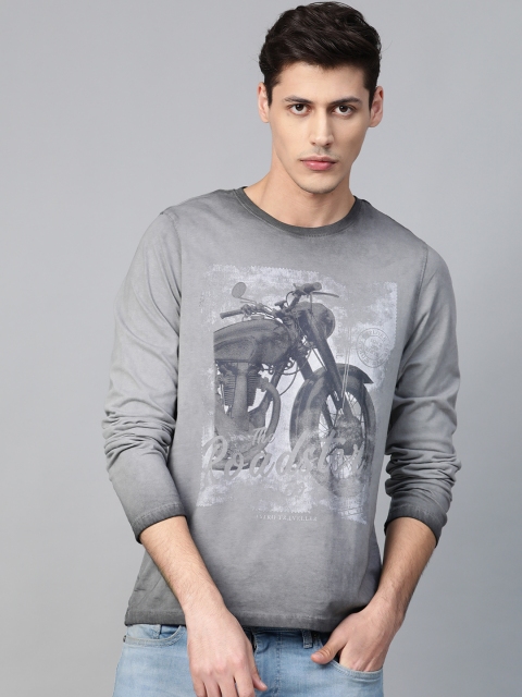 

Roadster Men Grey Printed Round Neck T-shirt