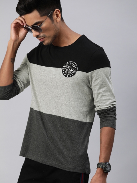 

Roadster Men Grey & Black Colourblocked Round Neck T-shirt