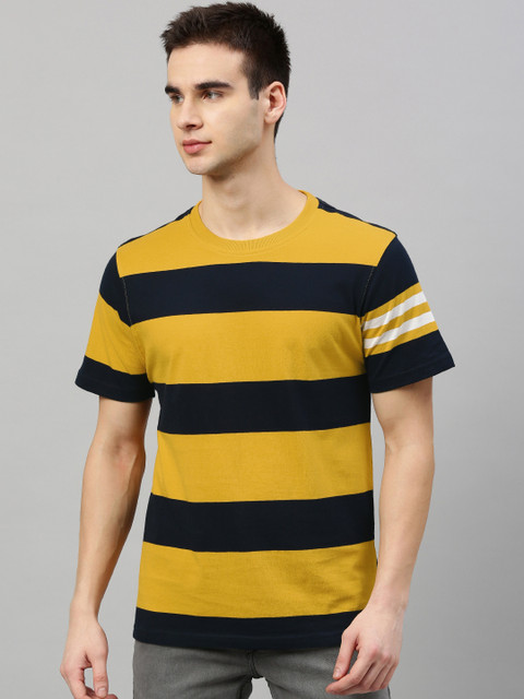 

Roadster Men Mustard Yellow & Black Striped Round Neck T-shirt