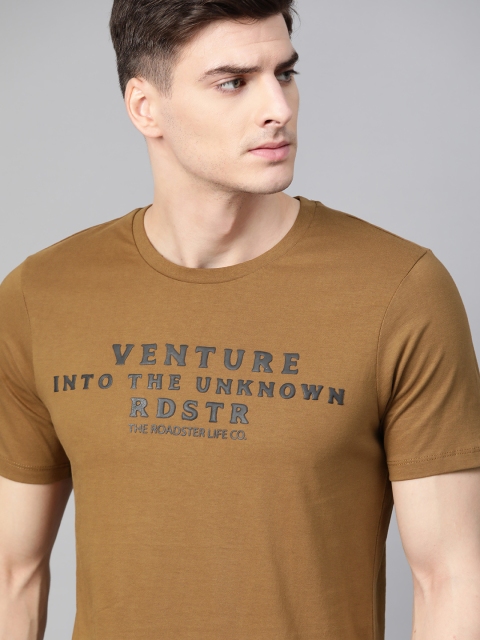 

Roadster Men Olive Brown Printed Round Neck T-shirt