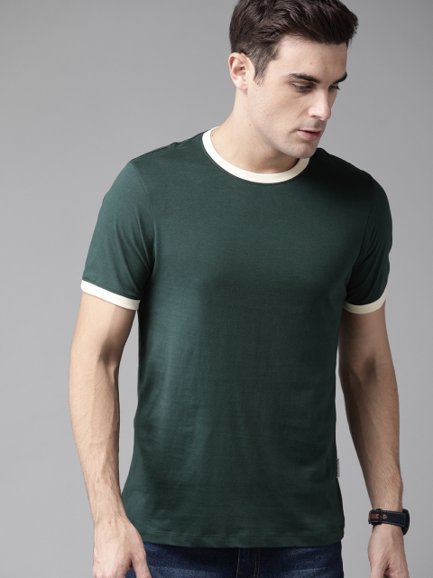 

Roadster Men Green Solid Round Neck T-shirt