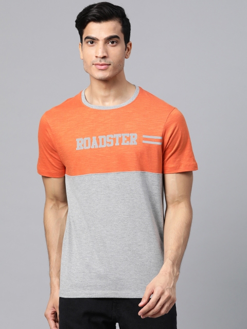 

Roadster Men Orange & Grey Melange Colourblocked Round Neck T-shirt