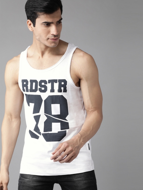 

Roadster Men White & Navy Blue Printed Round Neck T-shirt