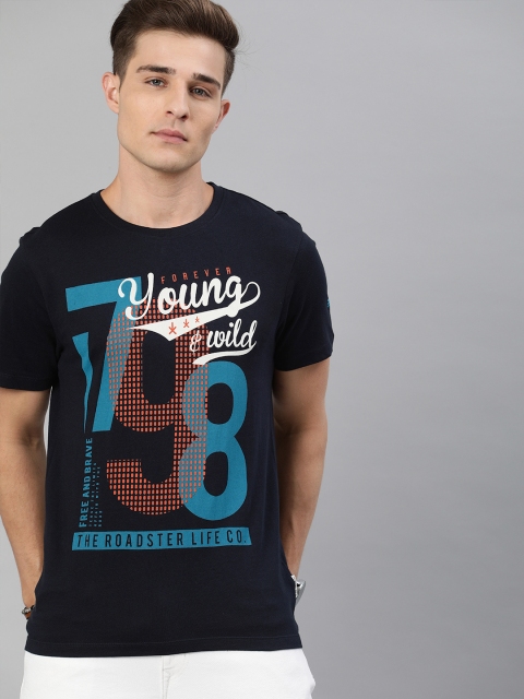 

Roadster Men Navy Blue Printed Round Neck T-shirt