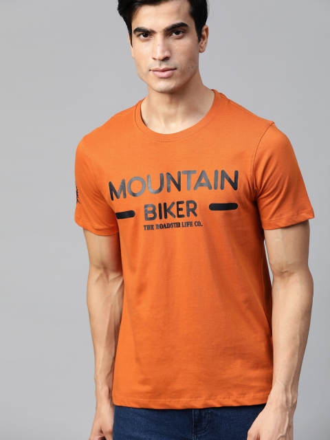 

Roadster Men Orange & Black Printed Round Neck T-shirt