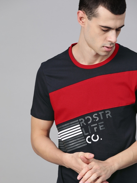 

Roadster Men Navy Blue & Red Colourblocked Round Neck T-shirt