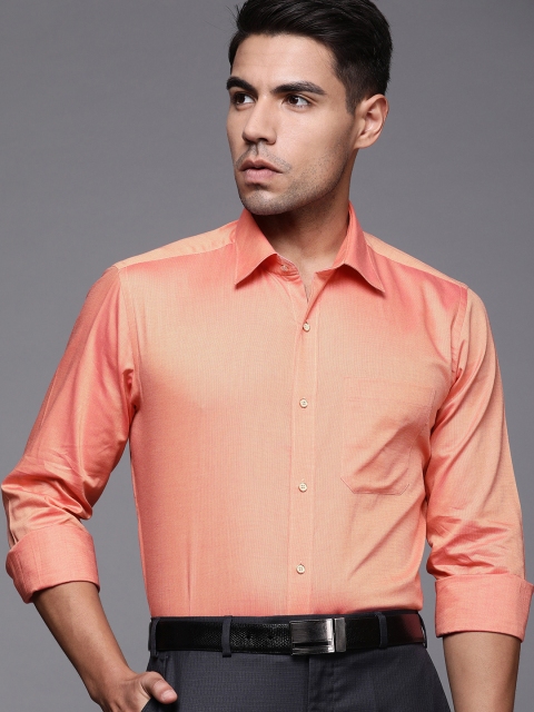 

Raymond Men Red & Beige Contemporary Fit Solid Formal Shirt