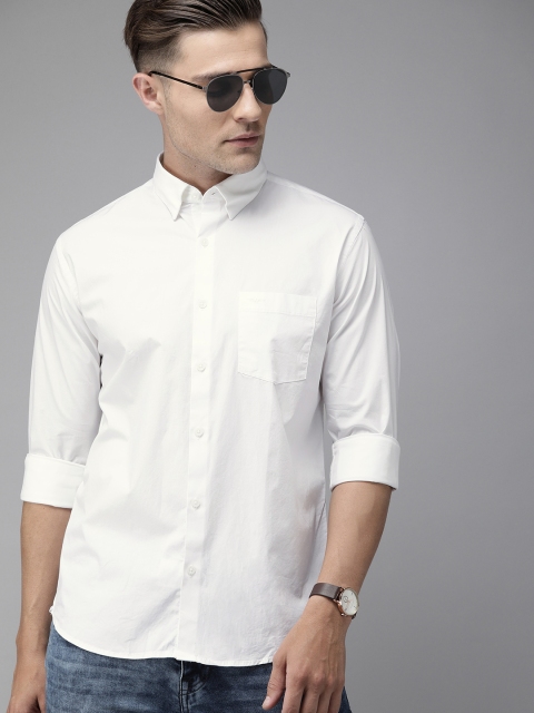

Park Avenue Men White Slim Fit Solid Casual Shirt