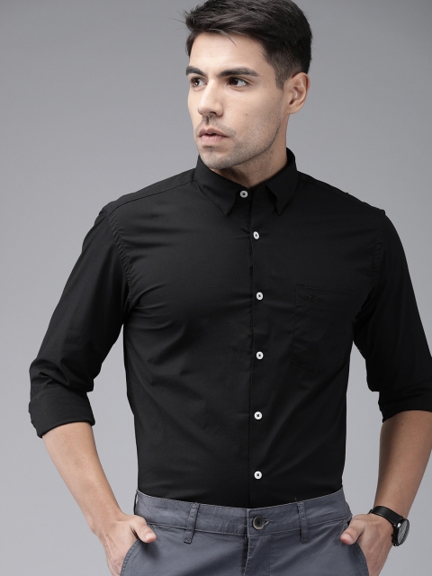 

Park Avenue Men Black Slim Fit Solid Smart Casual Shirt