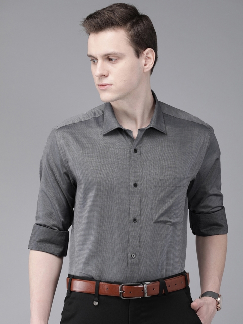 

Park Avenue Men Grey Regular Fit Solid Party Shirt