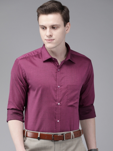 

Park Avenue Men Magenta Slim Fit Solid Formal Shirt