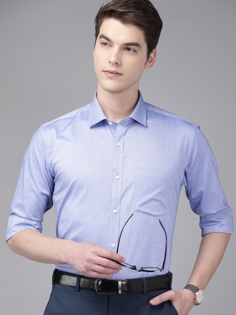 

Park Avenue Men Blue & White Dual Toned Slim Fit Solid Casual Shirt