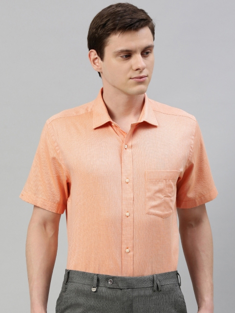 

Park Avenue Men Orange Regular Fit Solid Formal Shirt