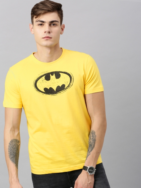 

Huetrap Batman Men Yellow Round Neck T-shirt