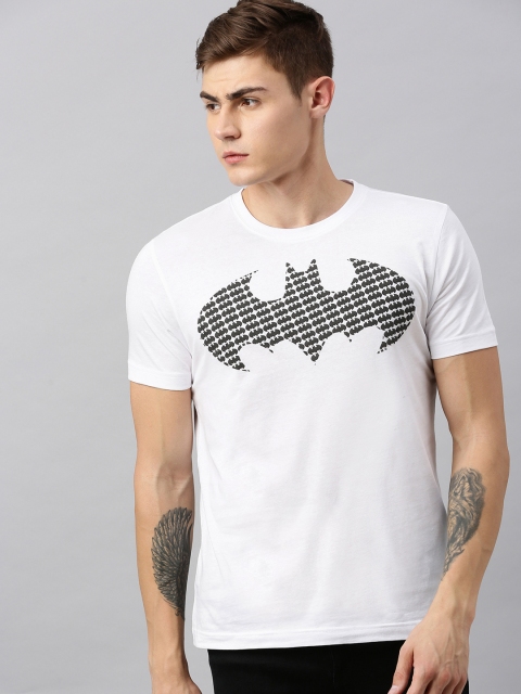 

Huetrap Batman Men White Round Neck T-shirt With Rubber Print