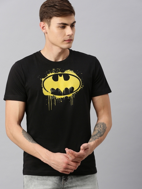 

Huetrap Batman Men Black Round Neck T-shirt