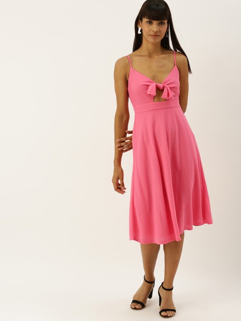 

FOREVER 21 Women Pink Solid Fit and Flare Dress With Bow Detailing