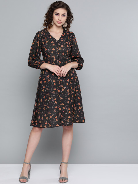 

SASSAFRAS Black & Orange Ditsy Floral Buttoned Dress