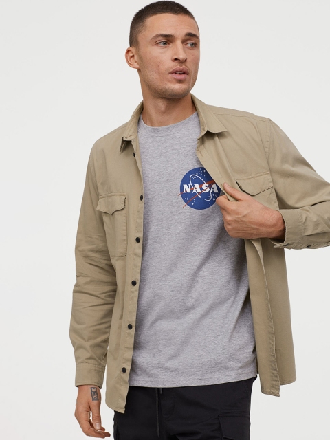 

H&M Men Beige Solid Will Utility Shirt