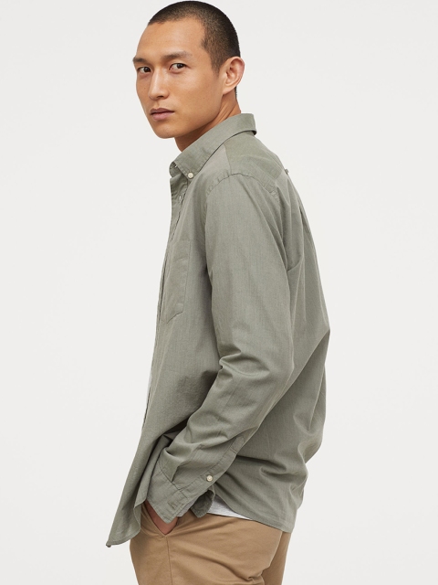 

H&M Men Olive Green Solid Cotton Shirt Regular Fit