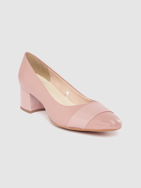 

Carlton London Women Pink Snakeskin Textured Pumps