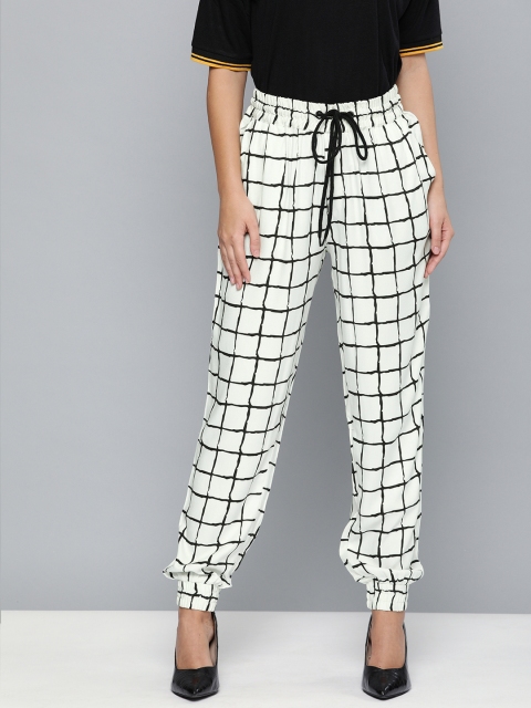 

HERE&NOW Women White & Black Regular Fit Checked Joggers