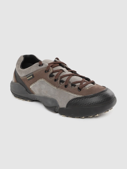 

Woodland Men Grey & Coffee Brown Nubuck Colourblocked Sneakers
