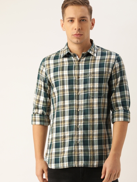 

Lee Cooper Men Green & White Regular Fit Checked Casual Shirt