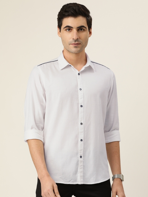 

Lee Cooper Men White Regular Fit Solid Casual Shirt