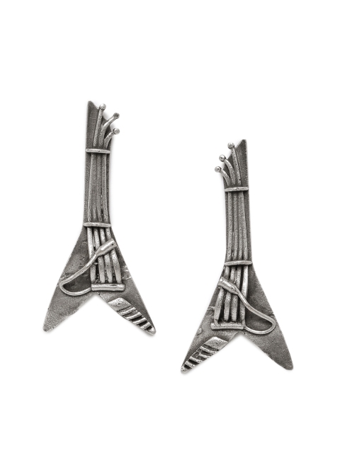 

VIDRUKARIH Silver-Plated Contemporary Drop Earrings