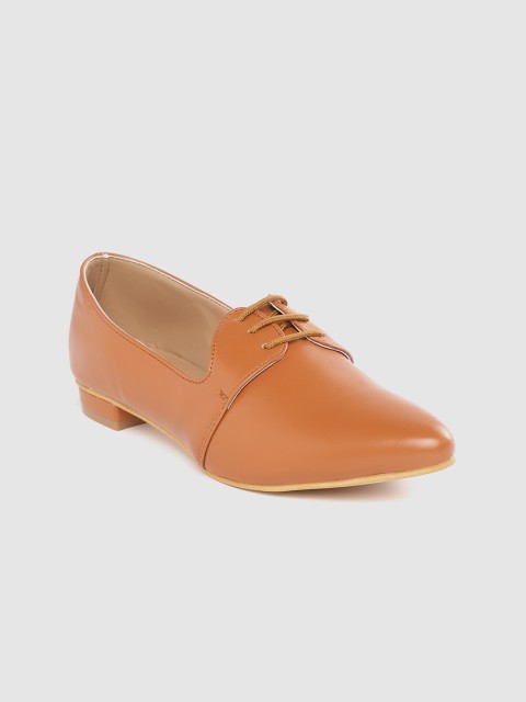 

DressBerry Women Tan Brown Solid Derbys