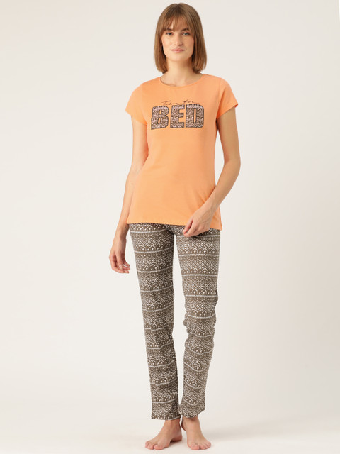 

Sweet Dreams Women Orange & Brown Typography Printed Night suit