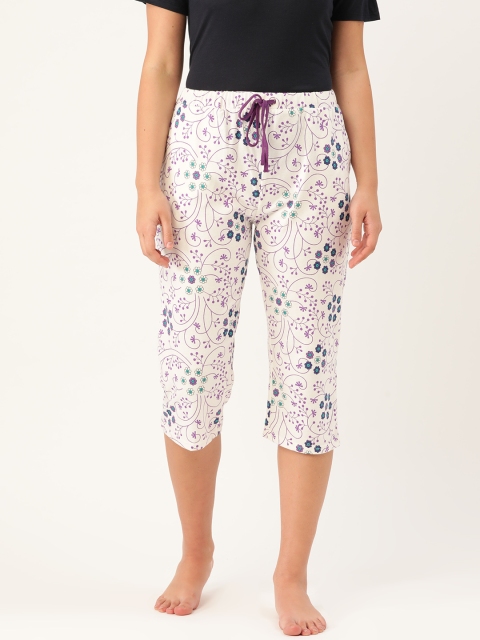 

9teenAGAIN Women White & Purple Floral Printed Regular Fit Lounge Capris