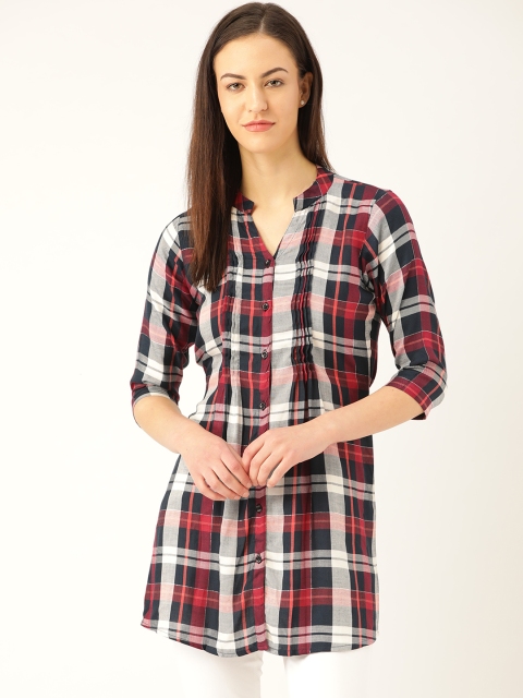 

One Femme Women Navy Blue & Maroon Sheen Finish Checked Tunic
