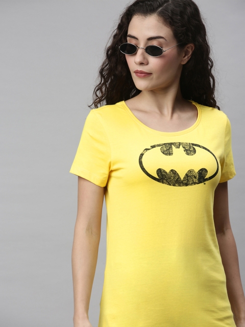 

Huetrap Women Yellow & Black Batman Printed Round Neck T-shirt