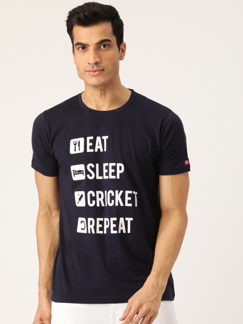 

PRINTOCTOPUS Men Navy Blue White Printed Round Neck Pure Cotton T-shirt