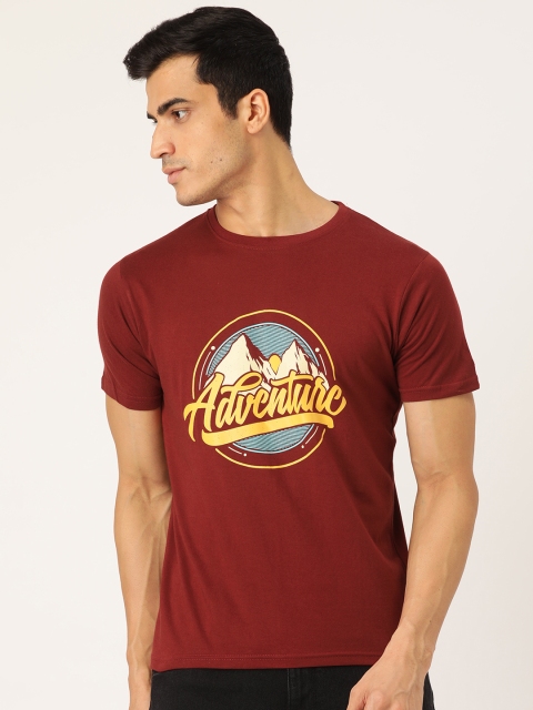 

PRINTOCTOPUS Men Maroon & Yellow Printed Round Neck T-shirt