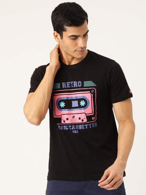 

PRINTOCTOPUS Men Black & Pink Printed Round Neck T-shirt