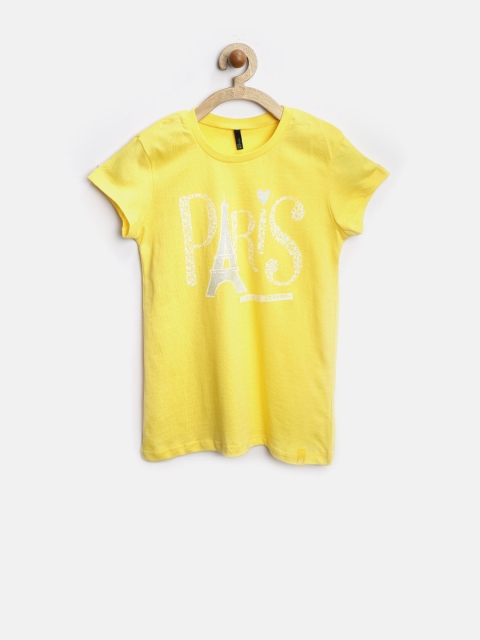 

United Colors of Benetton Girls Yellow Printed T-shirt